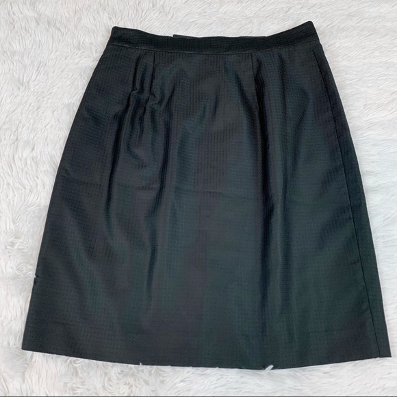 Tibi Bow Accents pleated Knee-Length Skirt in black high waisted - Picture 8 of 10